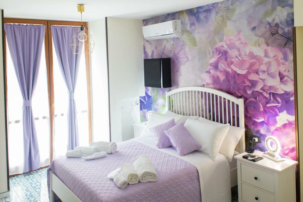 Bed Boutique Napoli Colors Hotel Екстериор снимка