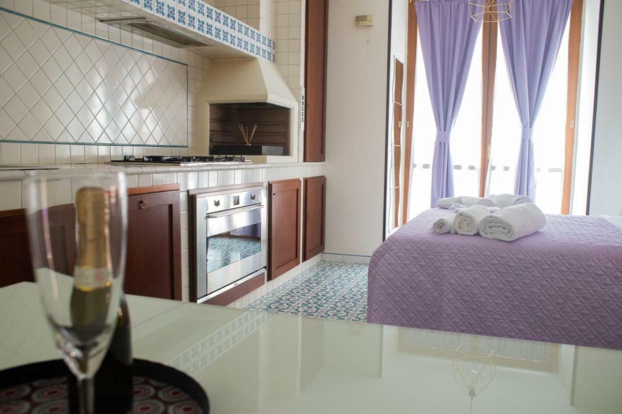 Bed Boutique Napoli Colors Hotel Стая снимка